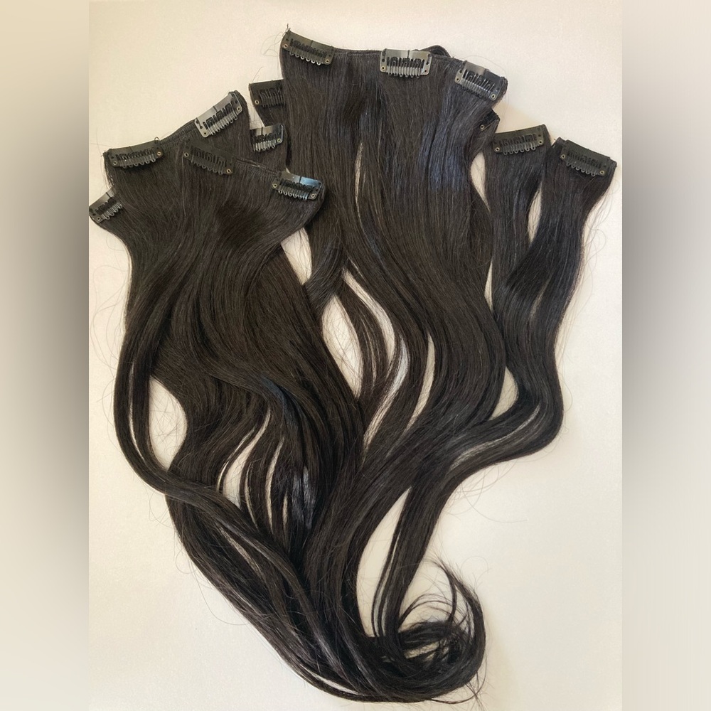 Hair Extensions 7pc Clip-In | Synthetic - Picture 2 of 2